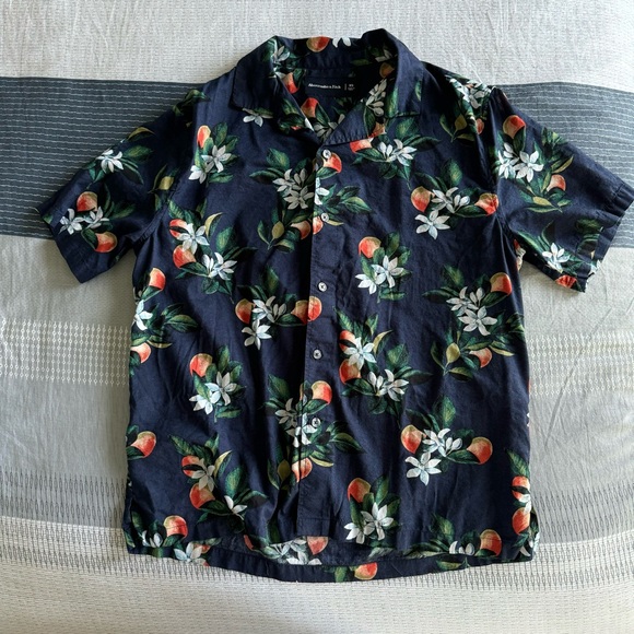 AF Resort Shirt - Picture 1 of 2